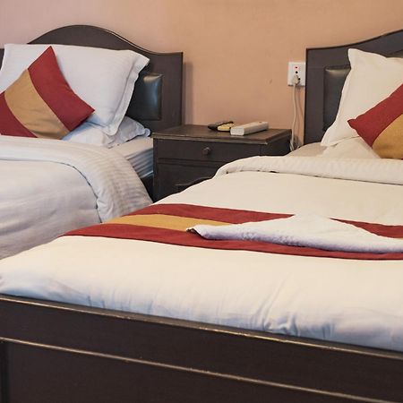Nepalaya Hotel กาฐมาณฑุ ภายนอก รูปภาพ