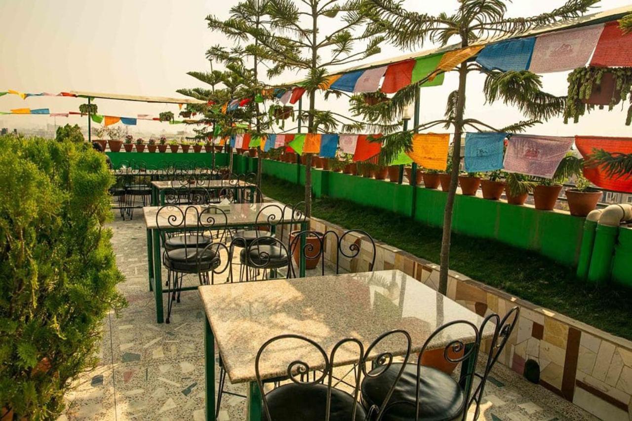Nepalaya Hotel กาฐมาณฑุ ภายนอก รูปภาพ