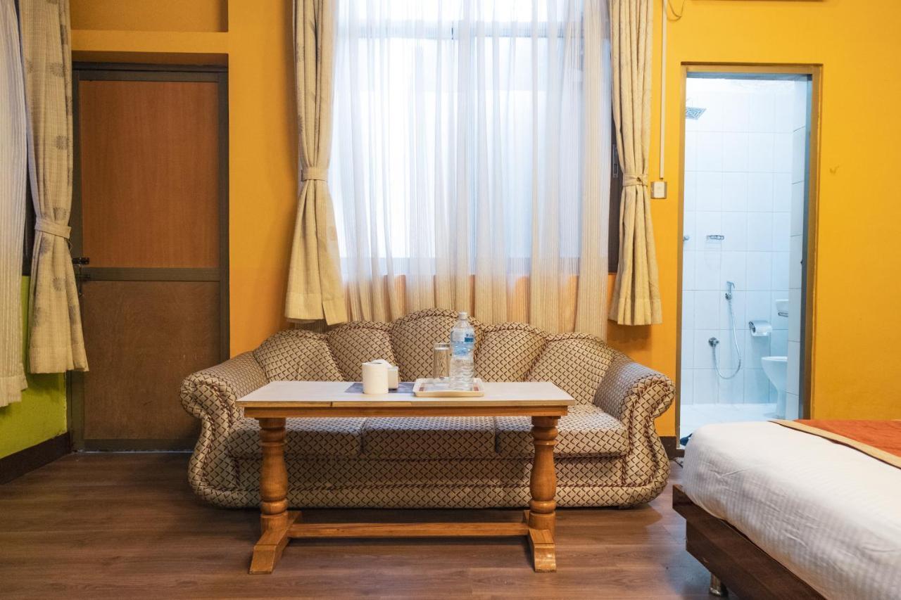Nepalaya Hotel กาฐมาณฑุ ภายนอก รูปภาพ